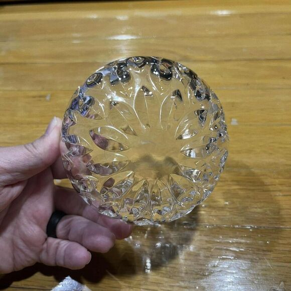 Vintage Crystal Candy Dish Scalloped Rim 4.5" Excellent Used Condition - Picture 4 of 4